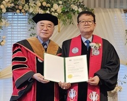 오일영 천안본부장, 미국 세인트미션대학교 한글학부 교수